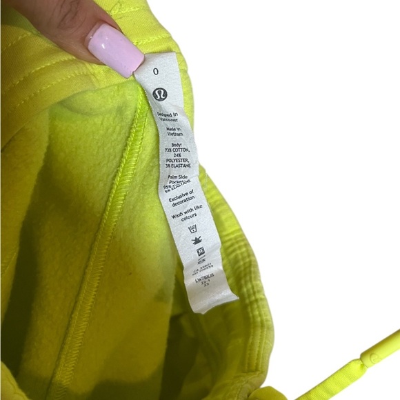 Lululemon Loungeful High-Rise Short Electric Lemon size 0 - Picture 4 of 6